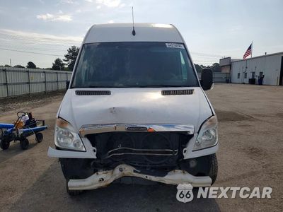Piąte zdjęcie samochodu w środku: 2008 FREIGHTLINER SPRINTER 2500 DELIVERY VAN VIN:WDYPE845085295348 - miniatura