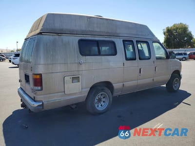 Trzecie zdjęcie samochodu z tyłu: 1992 FORD ECONOLINE E250 SUPER DUTY VAN VIN:1FDFS24H7NHB38235 - miniatura