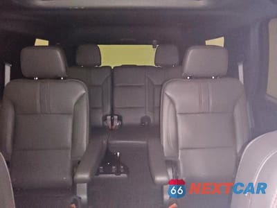 Zdjęcie 10 z 13 samochodu: 2023 CHEVROLET TAHOE C1500 RST VIN:1GNSCRKD0PR446876 - miniatura