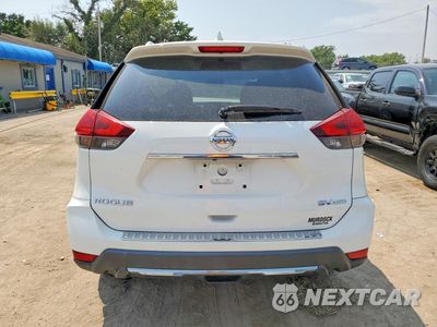 Zdjęcie 6 z 12 samochodu: 2017 NISSAN ROGUE SV VIN:5N1AT2MV2HC888267 - miniatura