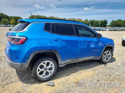 Trzecie zdjęcie samochodu z tyłu: 2025 JEEP COMPASS LATITUDE VIN:3C4NJDBN1ST609235 - miniatura