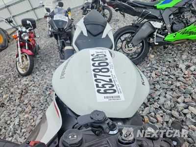 Piąte zdjęcie samochodu w środku: 2025 KAWASAKI ZX636 K VIN:JKBZXJJ19SA022369 - miniatura
