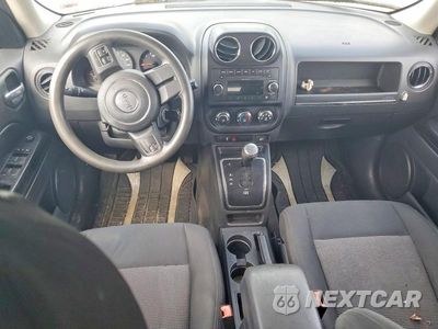 Zdjęcie 8 z 12 samochodu: 2012 JEEP PATRIOT VIN:1C4NJPBB5CD649168 - miniatura