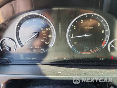 Zdjęcie 9 z 12 samochodu: 2014 BMW X5 XDRIVE35I VIN:5UXKR0C5XE0H19609 - miniatura