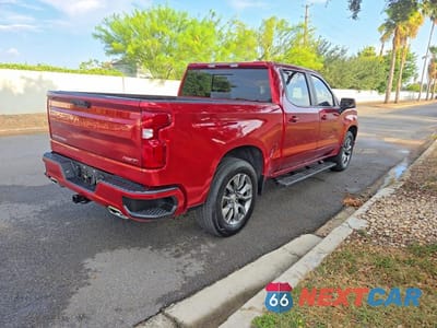 Czwarte zdjęcie samochodu z boku: 2026 CHEVROLET SILVERADO K1500 RST VIN:3GCUKEED6TG188804 - miniatura