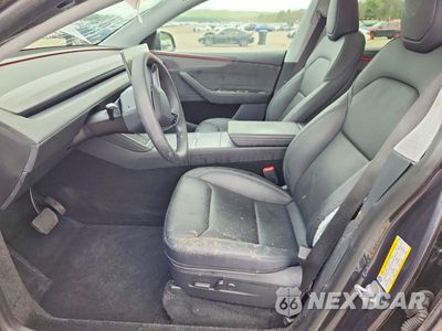 Zdjęcie 7 z 13 samochodu: 2026 TESLA MODEL Y VIN:7SAYGDEE5TA410647 - miniatura