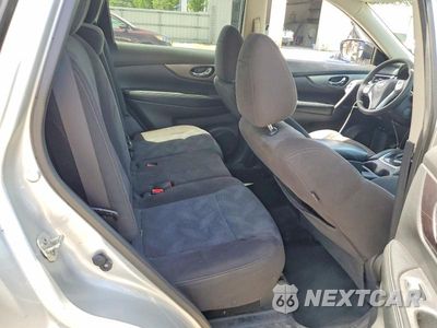 Zdjęcie 11 z 13 samochodu: 2015 NISSAN ROGUE SV VIN:KNMAT2MT0FP502017 - miniatura