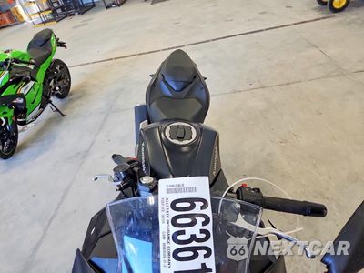 Piąte zdjęcie samochodu w środku: 2026 KAWASAKI EX500 VIN:ML5EXGG14TDA93138 - miniatura