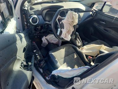 Zdjęcie 8 z 12 samochodu: 2025 NISSAN VERSA SV VIN:3N1CN8EV9SL839252 - miniatura