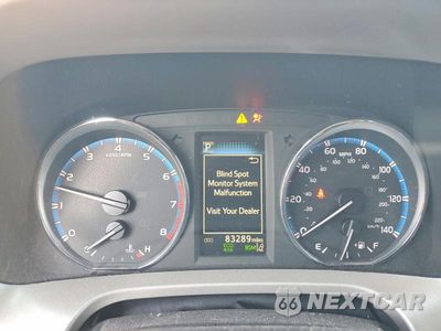 Zdjęcie 9 z 14 samochodu: 2017 TOYOTA RAV4 LIMITED VIN:2T3DFREV5HW681157 - miniatura