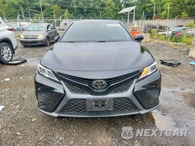 Piąte zdjęcie samochodu w środku: 2018 TOYOTA CAMRY SE VIN:JTNB11HK5J3047957 - miniatura