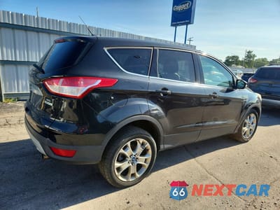 Trzecie zdjęcie samochodu z tyłu: 2013 FORD ESCAPE SEL VIN:1FMCU0HX0DUB57220 - miniatura