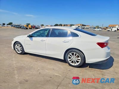 Drugie zdjęcie samochodu z przodu: 2018 CHEVROLET MALIBU LT VIN:1G1ZD5ST3JF192019 - miniatura