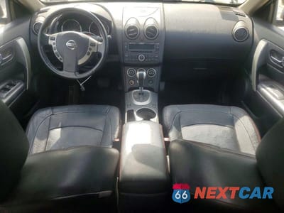 Zdjęcie 8 z 13 samochodu: 2010 NISSAN ROGUE S VIN:JN8AS5MV4AW125880 - miniatura