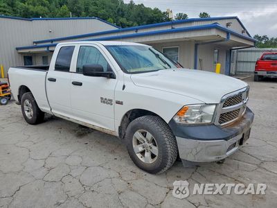 Czwarte zdjęcie samochodu z boku: 2018 RAM 1500 ST VIN:1C6RR7FT8JS183877 - miniatura