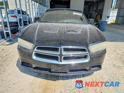 Piąte zdjęcie samochodu w środku: 2013 DODGE CHARGER SE VIN:2C3CDXBGXDH677907 - miniatura