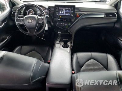 Zdjęcie 8 z 13 samochodu: 2021 TOYOTA CAMRY SE VIN:4T1G11AK2MU405384 - miniatura