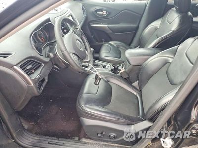 Zdjęcie 7 z 13 samochodu: 2019 JEEP CHEROKEE LATITUDE PLUS VIN:1C4PJLLB2KD154702 - miniatura