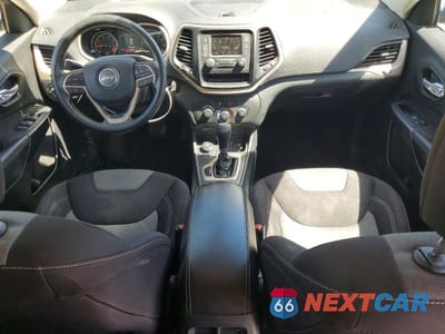 Zdjęcie 8 z 12 samochodu: 2015 JEEP CHEROKEE SPORT VIN:1C4PJMAB9FW626574 - miniatura