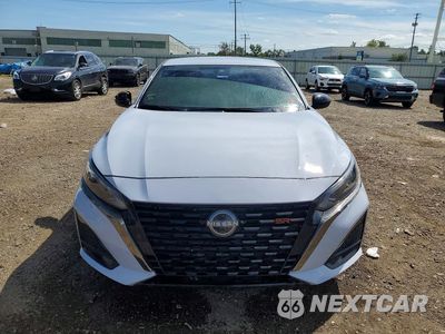 Piąte zdjęcie samochodu w środku: 2024 NISSAN ALTIMA SR VIN:1N4BL4CV1RN403666 - miniatura
