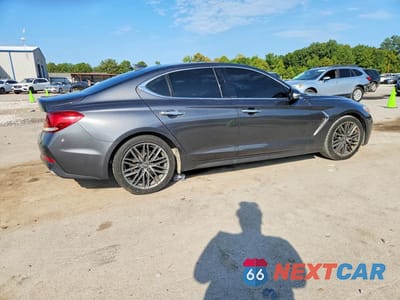 Trzecie zdjęcie samochodu z tyłu: 2019 GENESIS G70 ELITE VIN:KMTG34LA8KU021175 - miniatura