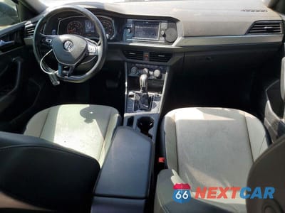 Zdjęcie 8 z 13 samochodu: 2020 VOLKSWAGEN JETTA S VIN:3VWCB7BU1LM017033 - miniatura