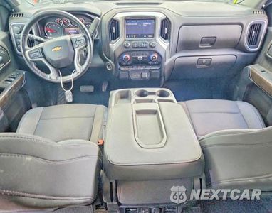 Zdjęcie 8 z 12 samochodu: 2021 CHEVROLET SILVERADO K1500 LT VIN:1GCRYDEDXMZ354760 - miniatura