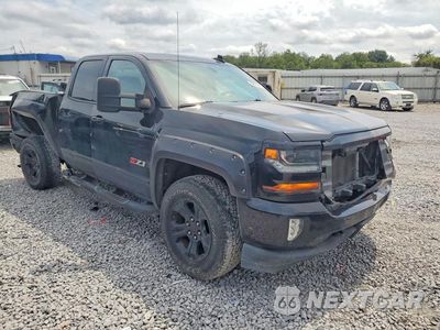 Czwarte zdjęcie samochodu z boku: 2016 CHEVROLET SILVERADO K1500 LT VIN:1GCVKREC1GZ367602 - miniatura