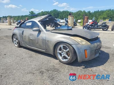 Czwarte zdjęcie samochodu z boku: 2008 NISSAN 350Z BASE VIN:JN1BZ34D58M705137 - miniatura