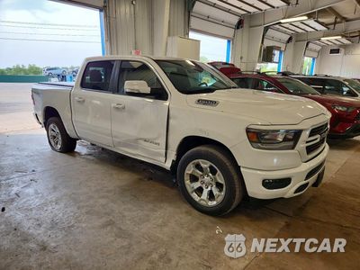 Czwarte zdjęcie samochodu z boku: 2021 RAM 1500 BIG HORN/LONE STAR VIN:1C6SRFFT5MN745491 - miniatura