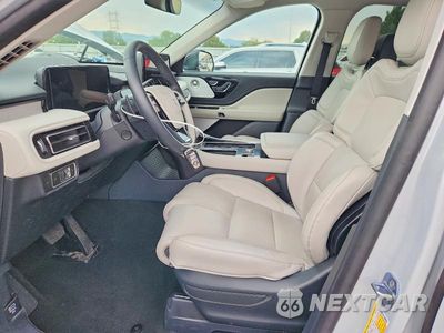 Zdjęcie 7 z 14 samochodu: 2025 LINCOLN AVIATOR RESERVE VIN:5LM5J7XC9SGL18228 - miniatura