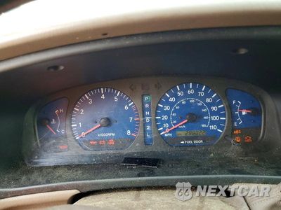 Zdjęcie 9 z 14 samochodu: 2001 TOYOTA SIENNA XLE VIN:4T3ZF13C71U323623 - miniatura