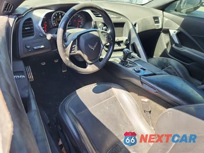Zdjęcie 8 z 12 samochodu: 2014 CHEVROLET CORVETTE STINGRAY 3LT VIN:1G1YE2D75E5134478 - miniatura