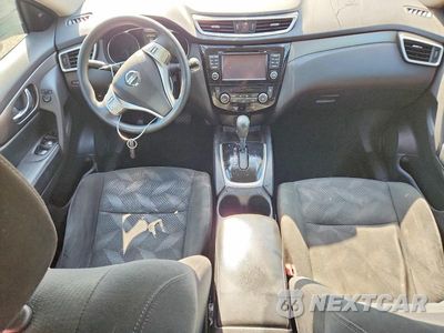 Zdjęcie 8 z 13 samochodu: 2016 NISSAN ROGUE SV VIN:5N1AT2MV1GC869854 - miniatura