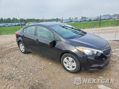 Czwarte zdjęcie samochodu z boku: 2015 KIA FORTE LX VIN:KNAFX4A61F5375663 - miniatura