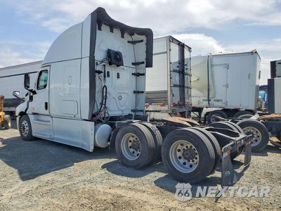 Drugie zdjęcie samochodu z przodu: 2025 FREIGHTLINER CASCADIA 126 SEMI TRUCK VIN:3AKJHHDR7RSUV0810 - miniatura