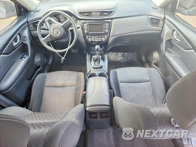 Zdjęcie 8 z 12 samochodu: 2019 NISSAN ROGUE SV VIN:KNMAT2MV4KP510276 - miniatura