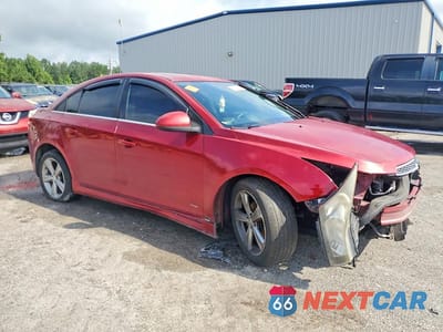 Czwarte zdjęcie samochodu z boku: 2014 CHEVROLET CRUZE LT VIN:1G1PE5SB1E7419879 - miniatura