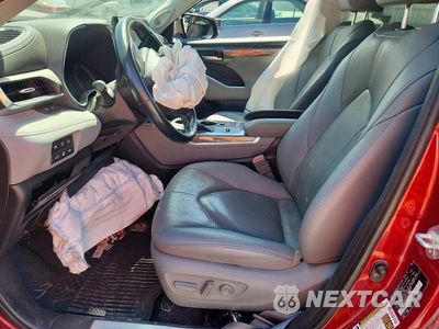 Zdjęcie 7 z 12 samochodu: 2021 TOYOTA HIGHLANDER HYBRID LIMITED VIN:5TDXBRCH9MS522840 - miniatura