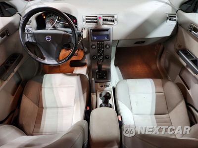 Zdjęcie 8 z 11 samochodu: 2005 VOLVO V50 2.4I VIN:YV1MW390752049724 - miniatura