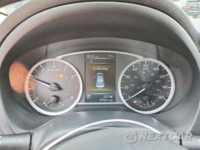 Zdjęcie 9 z 13 samochodu: 2018 NISSAN SENTRA SV VIN:3N1AB7AP3JL650984 - miniatura