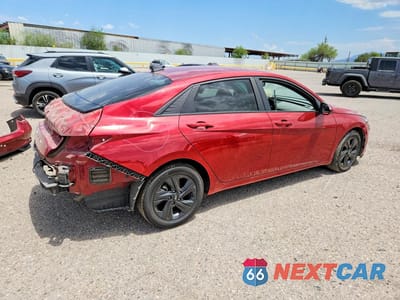 Trzecie zdjęcie samochodu z tyłu: 2023 HYUNDAI ELANTRA SEL VIN:KMHLM4AG6PU600525 - miniatura