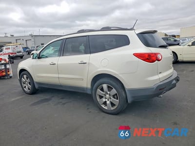 Drugie zdjęcie samochodu z przodu: 2011 CHEVROLET TRAVERSE LTZ VIN:1GNKVLED2BJ271041 - miniatura