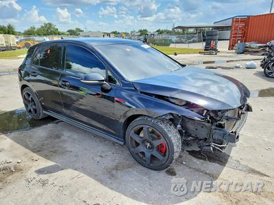 Czwarte zdjęcie samochodu z boku: 2023 VOLKSWAGEN GTI AUTOBAHN VIN:WVWWA7CD2PW211416 - miniatura