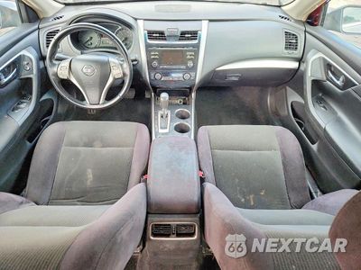 Zdjęcie 8 z 12 samochodu: 2013 NISSAN ALTIMA 2.5 VIN:1N4AL3AP4DN404023 - miniatura
