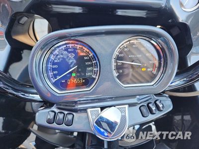 Zdjęcie 7 z 9 samochodu: 2016 HARLEY-DAVIDSON FLTRUSE CVO ROAD GLIDE VIN:1HD1TAN15GB954923 - miniatura