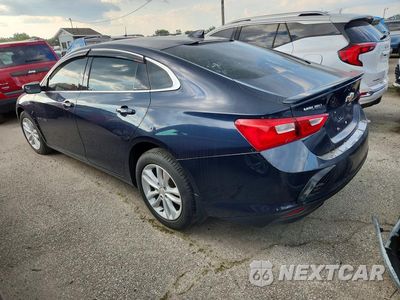 Drugie zdjęcie samochodu z przodu: 2017 CHEVROLET MALIBU LT VIN:1G1ZE5ST3HF106828 - miniatura