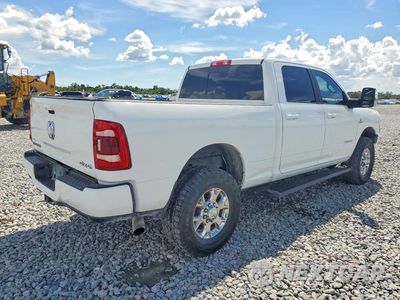 Trzecie zdjęcie samochodu z tyłu: 2023 RAM 2500 LARAMIE VIN:3C6UR5FL1PG612257 - miniatura