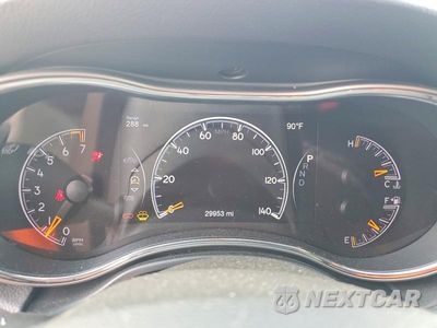 Zdjęcie 9 z 13 samochodu: 2021 JEEP GRAND CHEROKEE LAREDO VIN:1C4RJEAG6MC638299 - miniatura