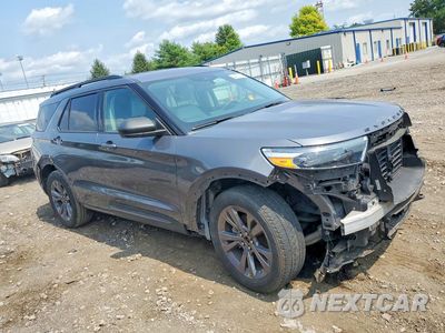 Czwarte zdjęcie samochodu z boku: 2021 FORD EXPLORER XLT VIN:1FMSK8DH6MGC46822 - miniatura